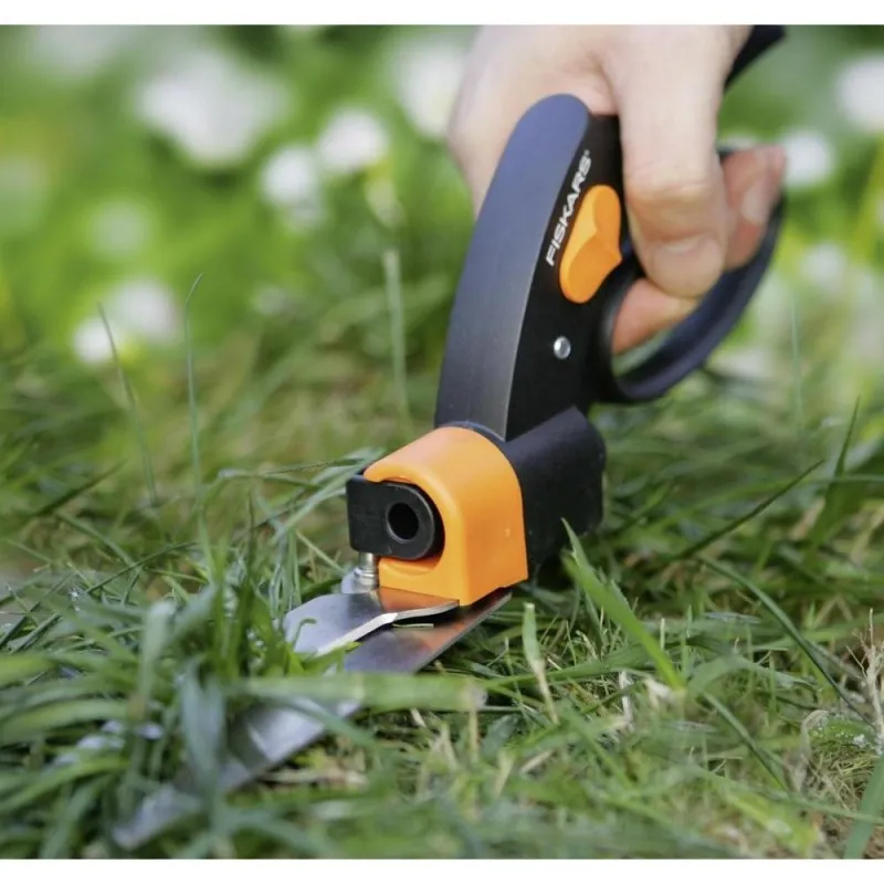 FISKARS GS42 Forbici con lama rotabile a 360° da giardino