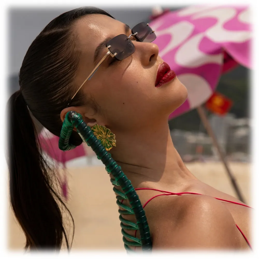 Linda Farrow - Occhiali da Sole Taylor Rectangular in Oro Chiaro Sabbia - LFL1131C10SUN - Linda Farrow Eyewear