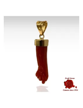 Mano Figa in Corallo Rosso e Oro