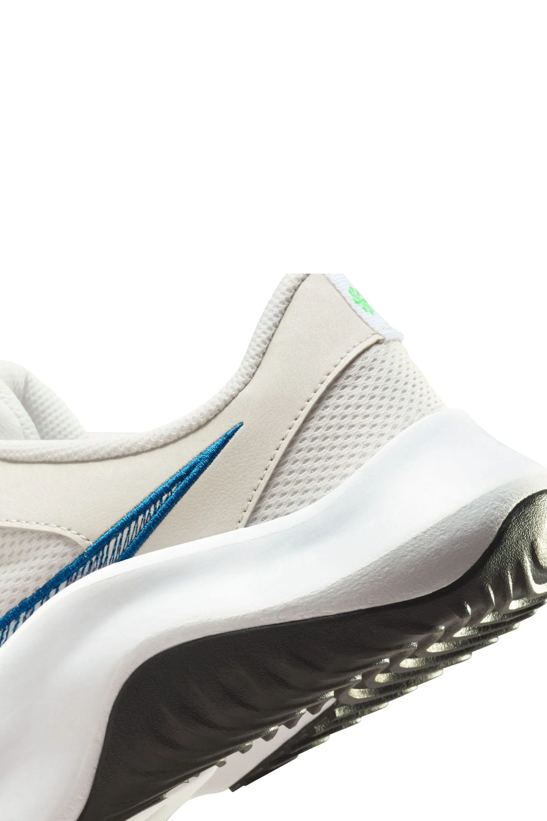 Nike - Legend Essential 3 - Scarpe da ginnastica