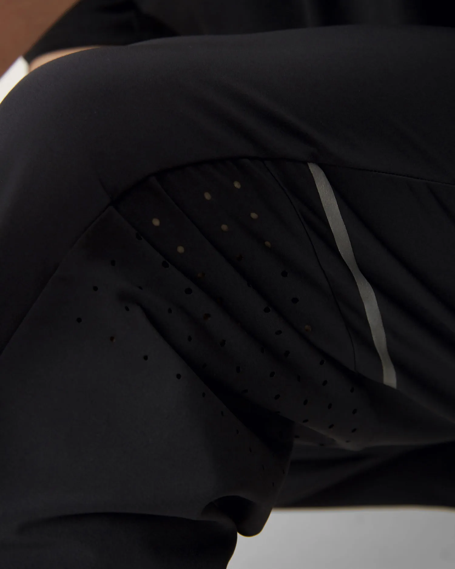 Pantaloni da tuta 2xU AERO WOVEN JOGGER MR6508B-35
